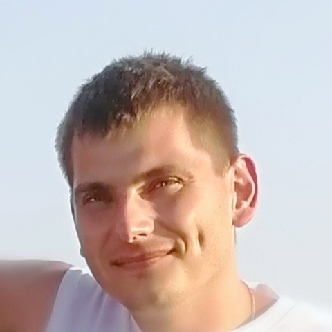Gábor , 32 éves társkereső férfi - Onga