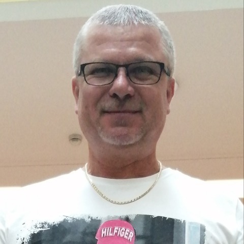 Sándor, 58 éves társkereső profilképe (Komló, 4292600)