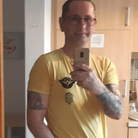 László, 53 éves társkereső profilképe (Kipfenberg (Bavaria, Németország), 4344000)