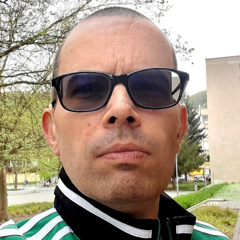 Zoli, 45 éves társkereső profilképe (Salgótarján, 4160203)