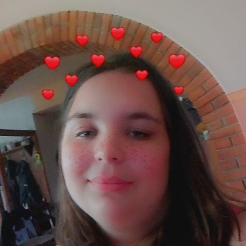 Randivonal társkereső ❤ Ahol komoly kapcsolatok születnek