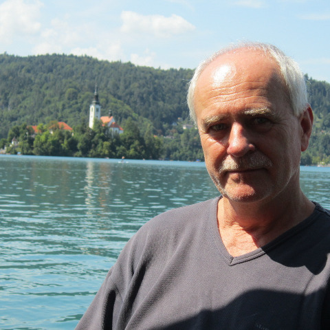 Tamás, 60 éves társkereső profilképe (Kecskemét, 4062004)