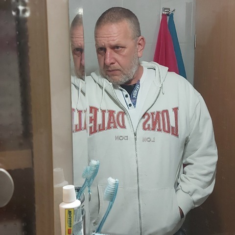 Zoli, 50 éves társkereső profilképe (Szigetszentmiklós, 4354404)