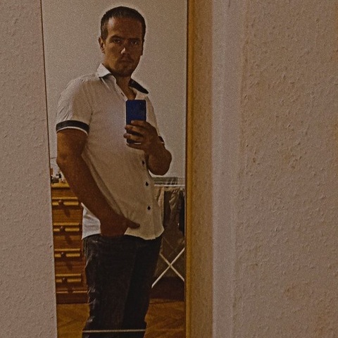 menő társkereső oldal az intimitás érdekében