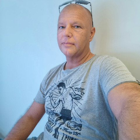 Norbert, 49 éves társkereső profilképe (Miskolc, 3621205)