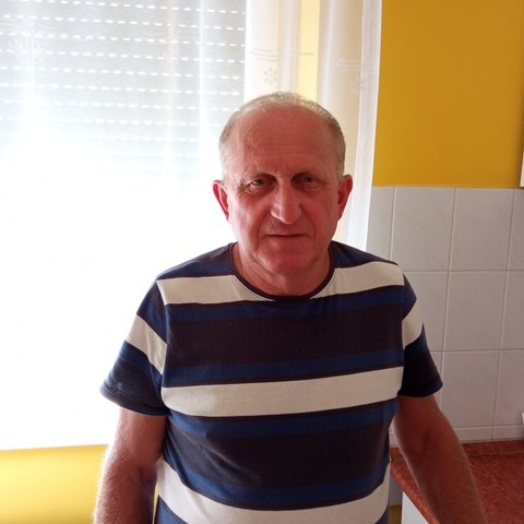 Lajos, 65 éves társkereső profilképe (Jánossomorja, 4175507)