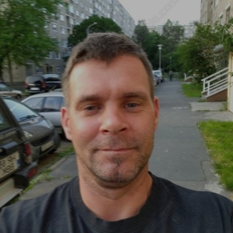 Tibor, 38 éves társkereső profilképe (Budapest, IV., 4391409)