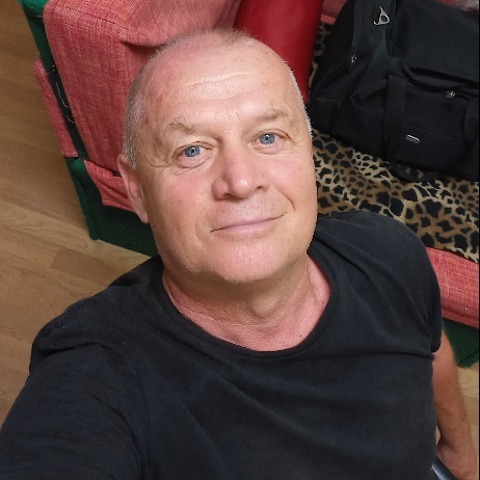 András, 62 éves társkereső profilképe (Hajdúböszörmény, 3815809)