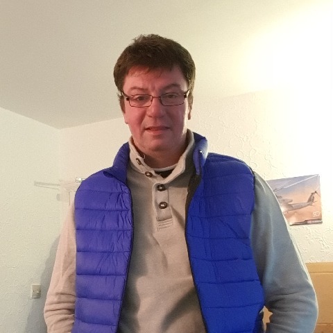 István, 52 éves társkereső férfi - HARLOW