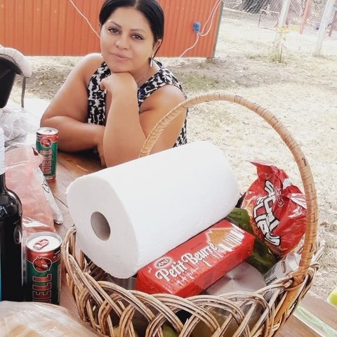 Anett, 32 éves társkereső profilképe (Tiszabercel, 4738011)
