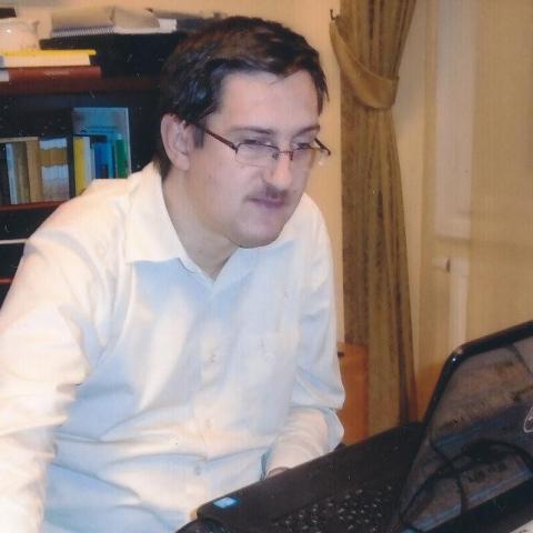 József, 47 éves társkereső profilképe (Debrecen, 3123211)