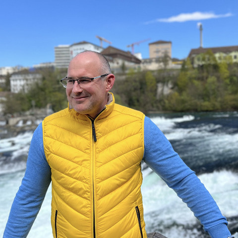 Péter, 45 éves társkereső profilképe (Siófok, 4487212)