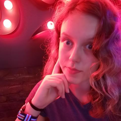 Katalin, 19 éves társkereső nő - Miskolc