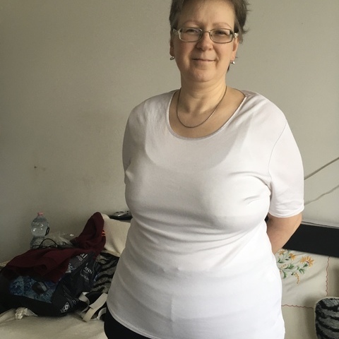 Eszter, 50 éves társkereső profilképe (Pécs, 4371414)