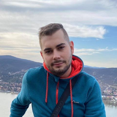 Péter, 33 éves társkereső profilképe (Budapest, X., 4012516)
