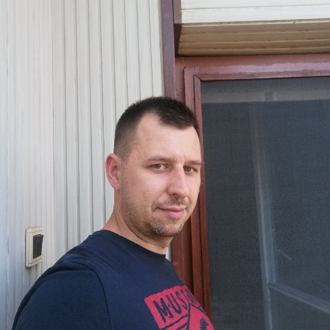 István, 37 éves társkereső profilképe (Balmazújváros, 3192016)