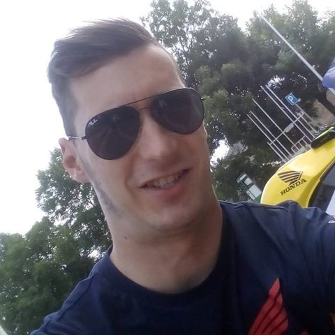gerinc társkereső társkereső segítséget