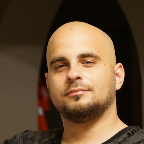 András, 39 éves társkereső profilképe (Levelek, 4402518)