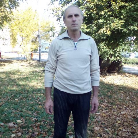 Bálint, 69 éves társkereső profilképe (Hmelnickij (Khmelnytskyi Oblast, Ukrajna), 3703118)