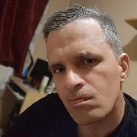 Gábor, 39 éves társkereső profilképe (Mezőhegyes, 4074622)