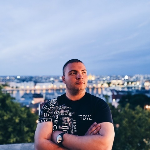 Zoltán, 25 éves társkereső profilképe (Budapest, XI., 4497223)