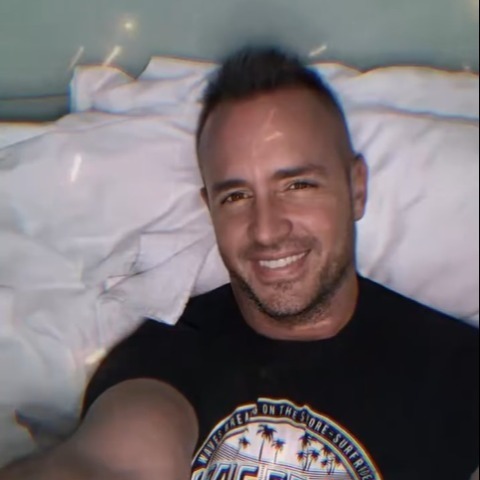 Attila, 44 éves társkereső profilképe (Göd, 4389024)