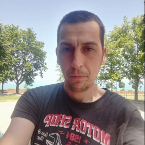 Barna, 43 éves társkereső profilképe (Szentlőrinc, 4367126)