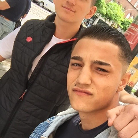 daniel, 19 éves társkereső férfi - Budapest