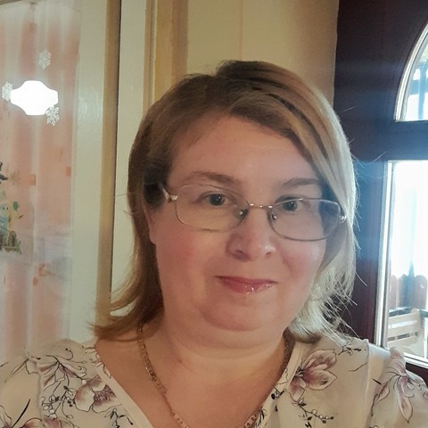 Betti, 43 éves társkereső profilképe (Nagyszénás, 4395227)