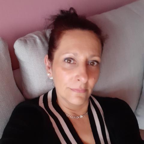 Zsazsa, 48 éves társkereső profilképe (Szentgotthárd, 3745727)