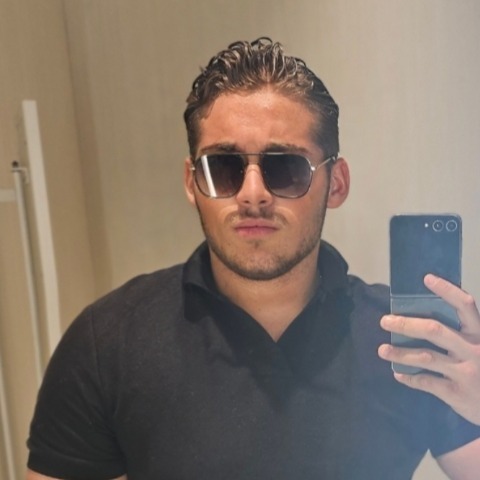 Ruben, 25 éves társkereső profilképe (Siófok, 4688828)