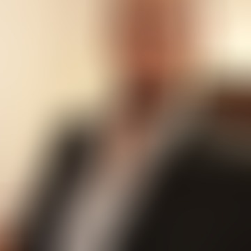 Peter, 39 éves társkereső 2. fotója (Kisbajom, 4327429)