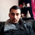 Alex, 29 éves társkereső profilképe (Magyaralmás, 4767029)