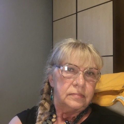 Ildikó, 75 éves társkereső profilképe (Kisújszállás, 4353131)