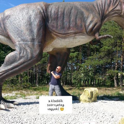 társkereső dinoszaurusz