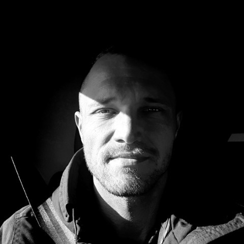 Alex, 34 éves társkereső profilképe (Orosháza, 4373031)