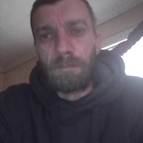 Zoltán, 41 éves társkereső profilképe (Pécs, 4362531)