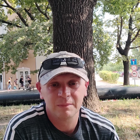 Zsolt, 48 éves társkereső profilképe (Tatabánya, 4075032)