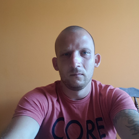 tamas, 35 éves társkereső férfi - Nyíregyháza