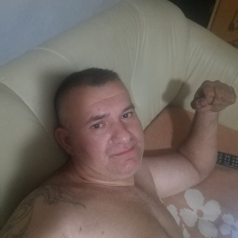Tamas, 43 éves társkereső profilképe (Csépa, 4388534)