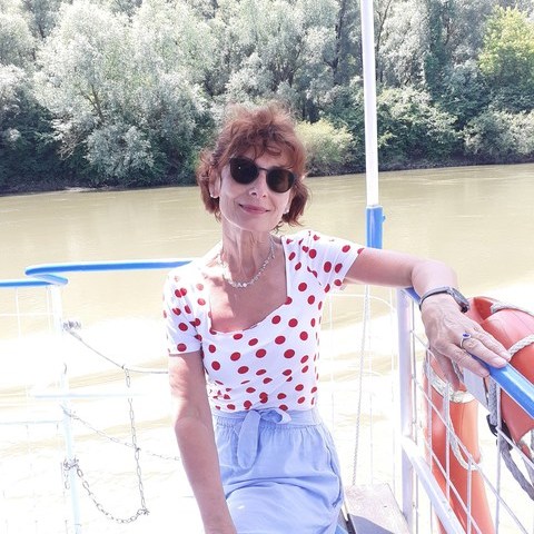 Márti, 65 éves társkereső profilképe (Pécs, 4025136)