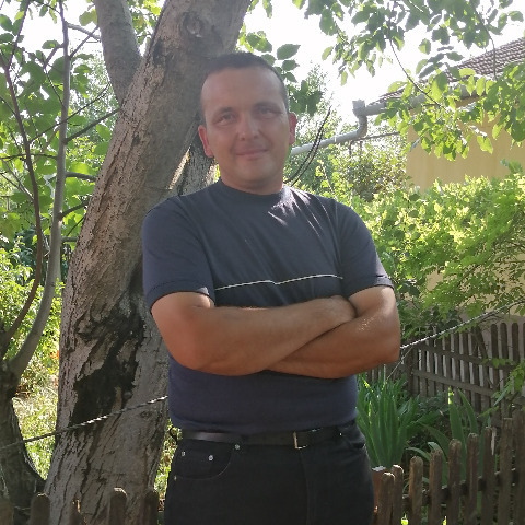 János, 39 éves társkereső profilképe (Tiszaföldvár, 4194337)