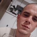 Ákos, 20 éves társkereső 3. fotója (Szekszárd, 4755437)