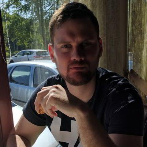 eredeti profil férfi társkereső)