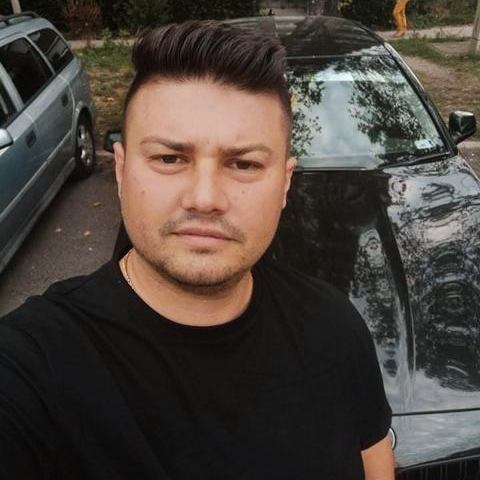 István, 31 éves társkereső profilképe (Budapest, IX., 3658239)