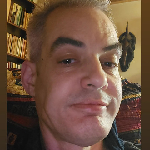 Bence, 45 éves társkereső profilképe (Budapest, 4728539)