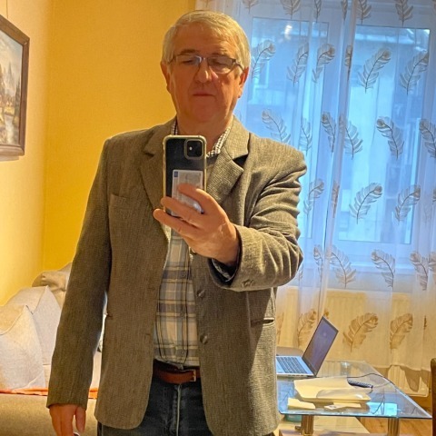 Imre, 68 éves társkereső profilképe (Budapest, X., 3873940)