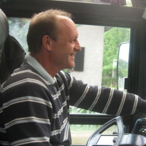Csaba, 61 éves társkereső profilképe (Szombathely, 3487841)