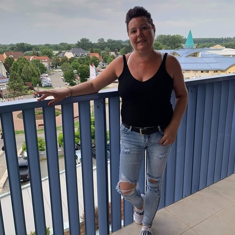 Petra, 44 éves társkereső nő - Maglód
