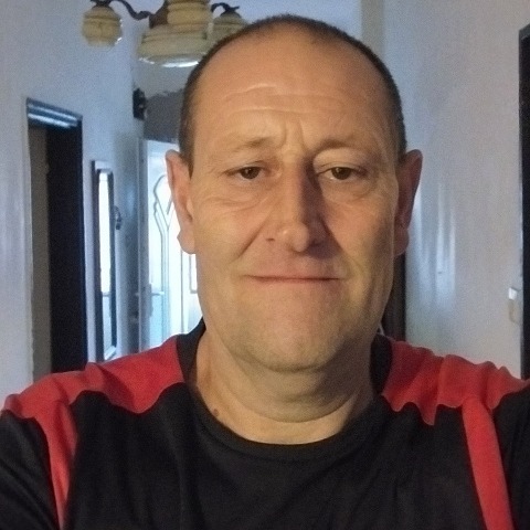 Ákos, 56 éves társkereső profilképe (Győrszemere, 4667944)